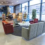 スカンディック シティ 4*