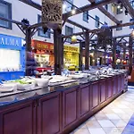 スカンディック シティ 4*