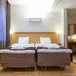 スカンディック シティ 4*
