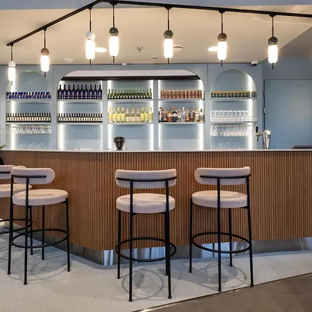 스칸딕 시티 호텔 4*