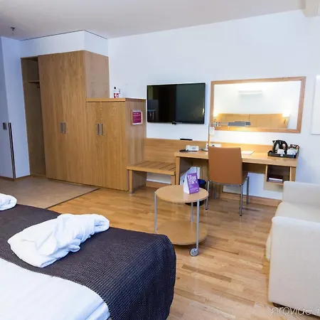 Scandic 4*